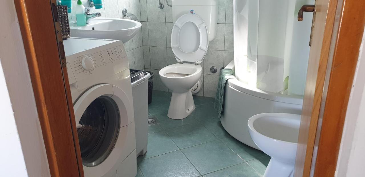 Nena 3* Apartma Liznjan